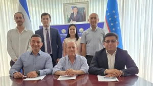 The Israeli company opened a gemology center in Tashkent