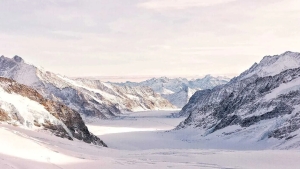 Qamchiq dovoni kuchli qor sabab yopildi