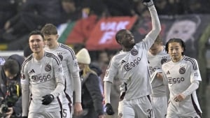 Ayaks mavsumni Telstar ustidan ishonchli g‘alaba bilan boshladi