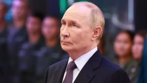 Tomahawk raketalari Rossiya-AQSh munosabatlarini keskinlashtiradi