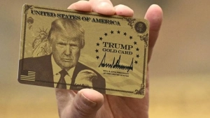 Trampning bir million dollarlik oltin kartasini faqat bir kishi sotib oldi