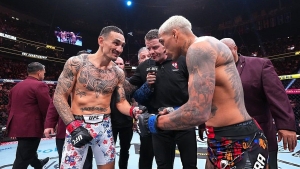 Charlz Oliveyra UFC 326 turnirida BMF kamarini oldi