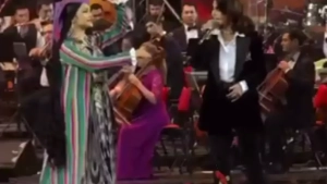 Ozoda Nursaidova is giving a concert: Parizoda's "Tanovar" dance amazed the audience (video)