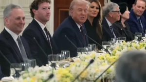 Tramp texnologiya yetakchilari bilan investitsiya rejasini muhokama qildi