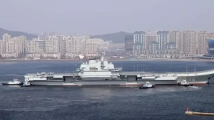 Xitoy dengiz flotini tez rivojlantirmoqda