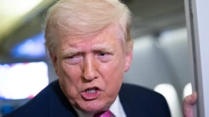 Trump: The Strait of Hormuz will be under control in two minutes.