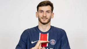 Xvicha Kvaratskhelia may transfer to Manchester United