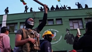 Boliviyada ommaviy noroziliklar sabab favqulodda holat joriy etildi