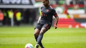 "Bavaria" extends contract with Serge Gnabry