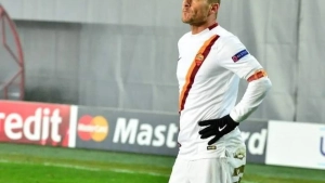 Totti confirmed that negotiations with "Roma" are ongoing