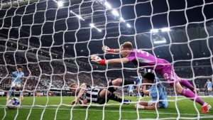 "Manchester City" defeats Newcastle to reach the quarterfinals