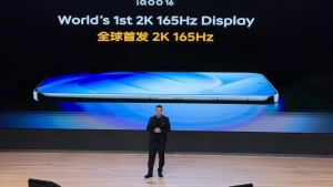Samsung va iQOO jahon rekordini yangilagan displeyni namoyish etdi