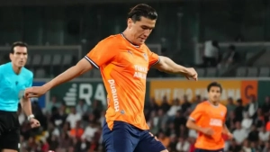«Beshiktosh» va «Bashakshehir» bahsida o'zbekistonlik futbolchilar to'qnash keladi