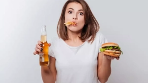 Может ли быстрое поедание пищи привести к избыточному весу?