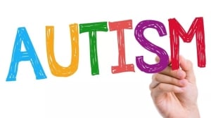 Autizm belgilarini kamaytiruvchi dori sinovdan o‘tdi