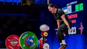Shahnoza Haydarova og'ir atletika bo'yicha Osiyo chempionatida oltin medalni yutdi