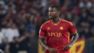 Evan Ndika in Barcelona's focus: Transfer likelihood increasing