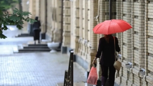 At the beginning of the week, the weather is warm, with rain in some areas