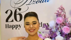 Певица и актриса Азода отпраздновала свое двадцатишестилетие