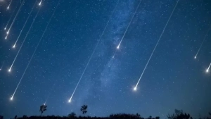 In October, meteor showers appear in the Moscow sky