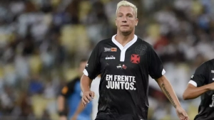 Maksi Lopes Shveytsariyada klub aksiyalarini sotib oldi