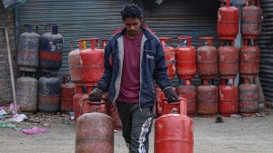 Eron Isroil mojarosi Hindiston iqtisodiyotiga jiddiy soya soldi