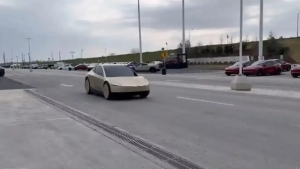 Tesla has announced a new autonomous taxi project