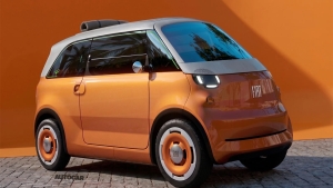Fiat kompaniyasi yangi Multiplina retro elektromobil modelini taqdim etdi