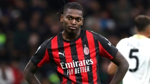 English Clubs Open Negotiations for Rafael Leão Transfer