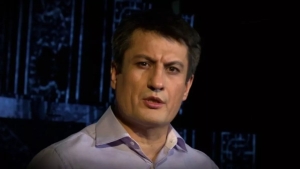 Mehriddin Rahmatov Olmazorda elektr uzilishidan norozi
