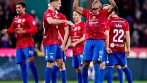 Rapoport: CSKAda malakali hujumchilar yetishmaydi