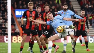"Manchester City" lost the first half, how many points were given for Abduqodir Husanov's performance?