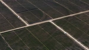 Texas va Kaliforniya toza energiyada yetakchi bo‘ldi
