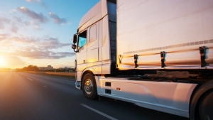 O'zbekistonda xalqaro yuk va yo'lovchi tashishning yangi tartibi belgilandi