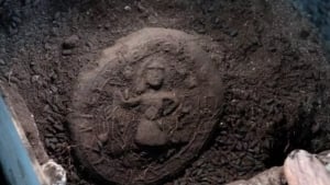 Bread with the image of Jesus Christ found in Turkey