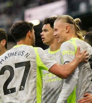 Manchester Siti Byornli ustidan g'alaba qozonib poygaga qaytdi