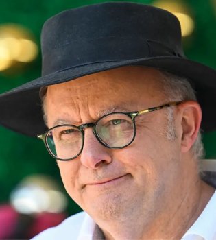 Australian Prime Minister evacuated due to security threat