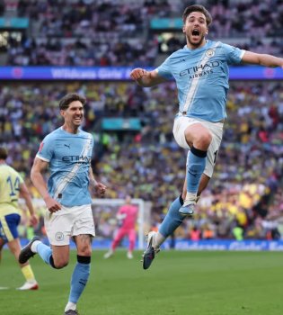 «Manchester Siti» «Sautgempton»ni mag'lub etib final yo'llanmasini qo'lga kiritdi