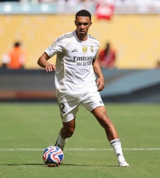 Trent "Real"da qoladi: Arbeloa unga ishonmoqda