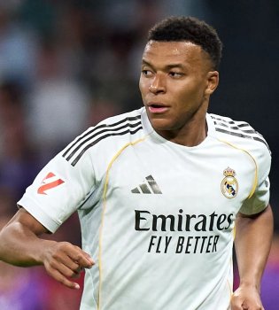 Kilian Mbappe «Real Madrid» tarkibida mavsumning eng yaxshi futbolchisi bo'ldi