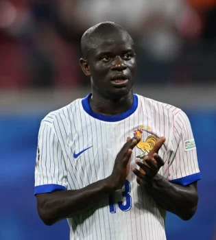 Kante "Al-Nasr" klubiga o‘tishi mumkin