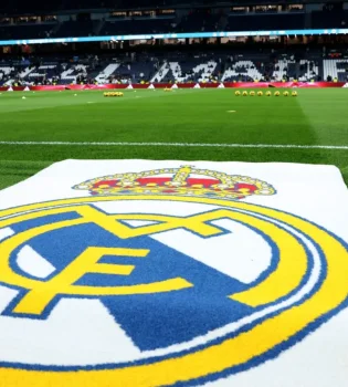 Матч между «Реал Мадрид» и «Манчестер Сити» начался