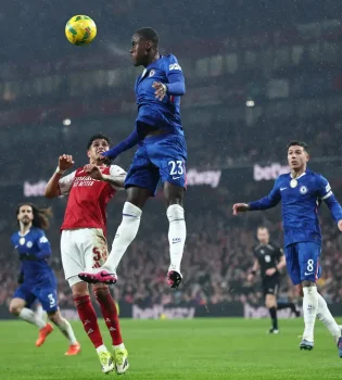 Xavers goal took Arsenal to the League Cup final