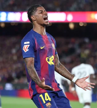 «Barselona» hujumchisi Markus Reshford «Real Madrid» darvozasiga gol urdi
