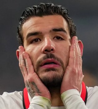 Teo Ernandes faced criticism from "Al-Hilol" fans