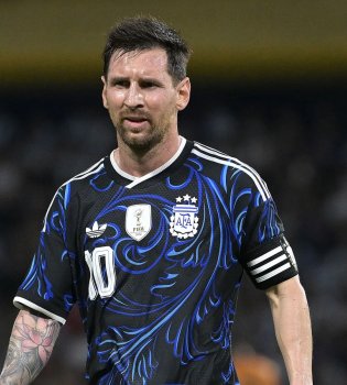 Lionel Messi jahon chempionatiga tayyorgarlik ko'rish uchun mashg'ulotlarni kuchaytirdi