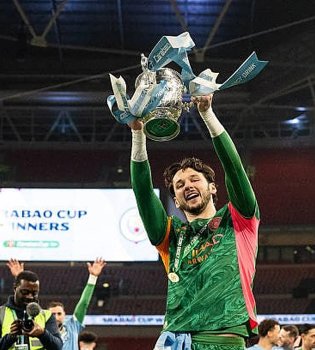 Trafford futbol tarixida yangi rekord o'rnatdi