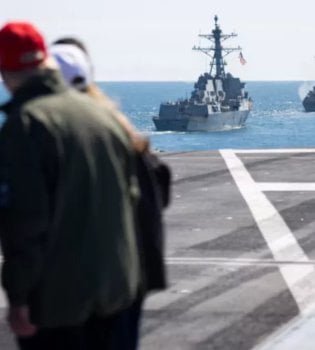 Трамп коренным образом обновляет военно-морской флот США