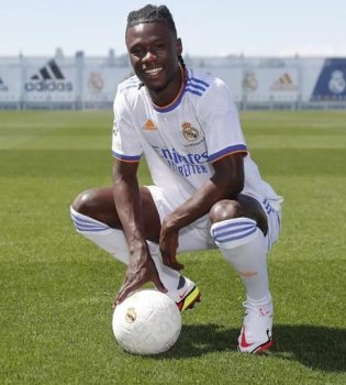 Ливерпуль готов подписать молодого полузащитника «Реала» Камавинга