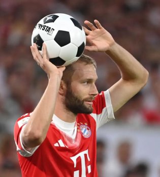 Laymer and Bayern disagreement over salary